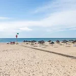 Parque Dos Reis 4 A شقة