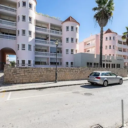 Parque Dos Reis 4 Apartment