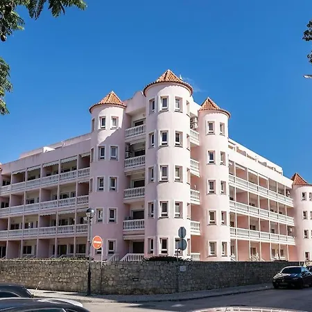 Parque Dos Reis 4 *